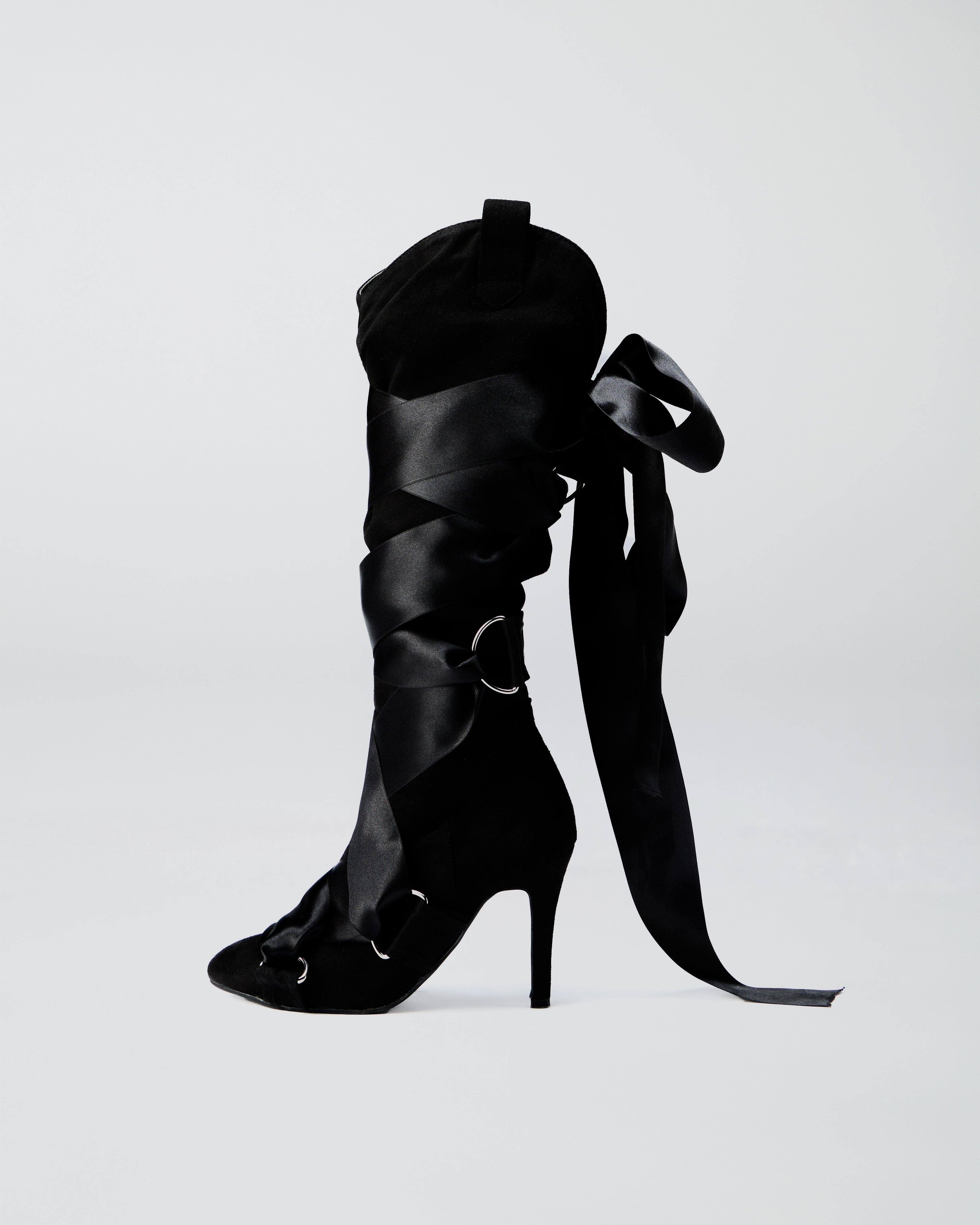 Ribbon Boots Black