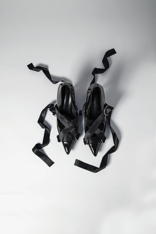 Ribbon Pumps Black